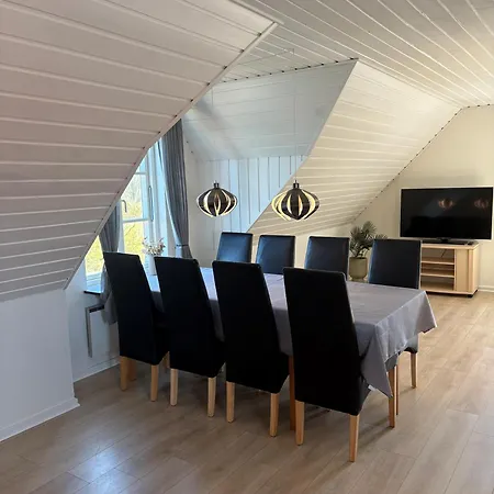 Djursland Lystrup Ferieboliger Holiday home *