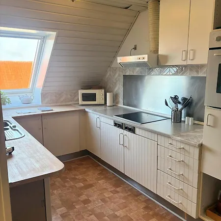 Djursland Lystrup Ferieboliger Дом отдыха *